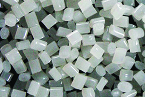 White, black and colored Polybutylene terephthalate (PBT) masterbatches